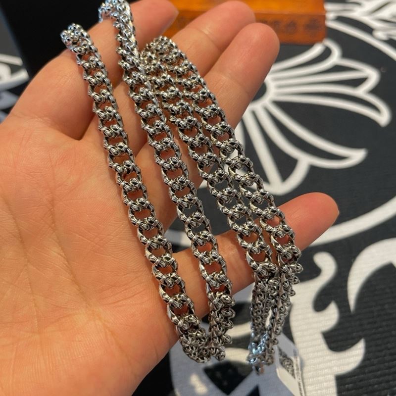 Ch*0me He**ts necklaces